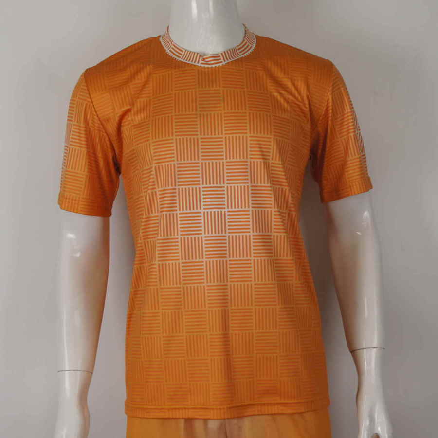 เสื้อฟุตบอลคอกลมสีส้ม