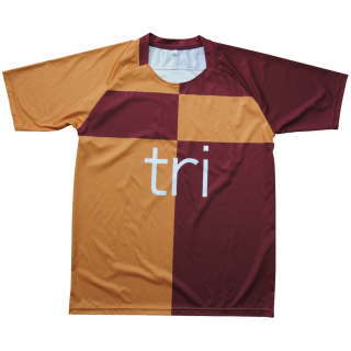 เสื้อทีมฟุตบอลพิมพ์ลายสีส้มเลือดหมูคล้ายเสื้อทีมฟุตบอลกาลาตาซาราย