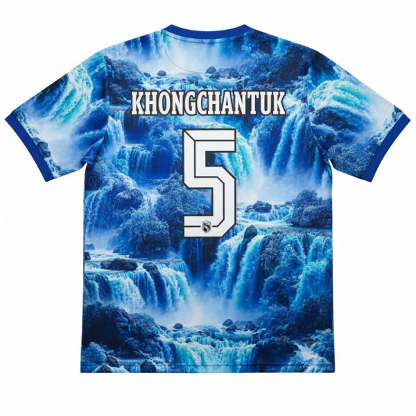 ด้านหลังเสื้อฟุตบอลพิมพ์ลาย KHONGCHANTUK หมายเลข 5 ลายน้ำตกสีน้ำเงิน ผ้าไมโครโพลีเอสเตอร์คุณภาพสูง