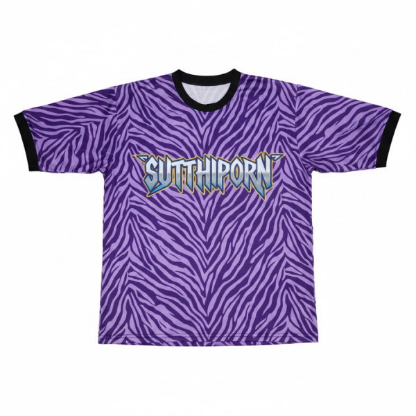 เสื้อฟุตบอลพิมพ์ซับลิเมชั่น ลายม้าลายสีม่วง ด้านหน้า ชื่อทีม SUTTHIPORN โดย Sport Mighty