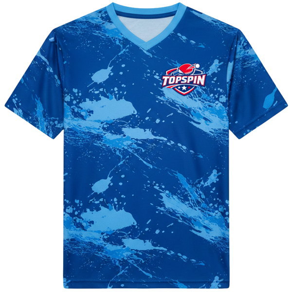 เสื้อปิงปองคอวีพิมพ์ลายซับลิเมชั่นสีน้ำเงิน ลายสแปลช พร้อมโลโก้ทีม TOPSPIN โดย Sport Mighty