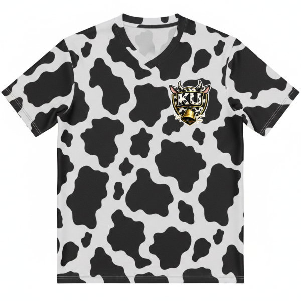 ชุดฟุตบอลลายวัวโฮลสไตน์ คอวี พิมพ์ซับลิเมชั่น สั่งทำโดย Sport Mighty สำหรับทีมมหาวิทยาลัย