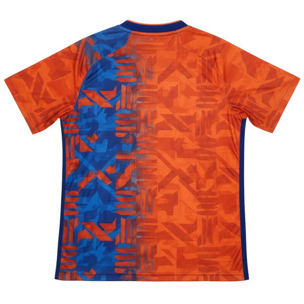 เสื้อวอลเลย์บอลสั่งทำ ด้านหลัง ลายกราฟิกสีส้มและน้ำเงิน ผ้าไมโครโพลีเอสเตอร์ ระบายอากาศดี สำหรับแข่งขันวอลเลย์บอล ทั่วไทย