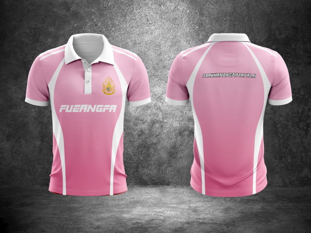 เสื้อโปโลสีชมพูขาว ดีไซน์สปอร์ต พิมพ์ชื่อทีม FUEANGFA และ PRAKHANONGPITTAYALAI